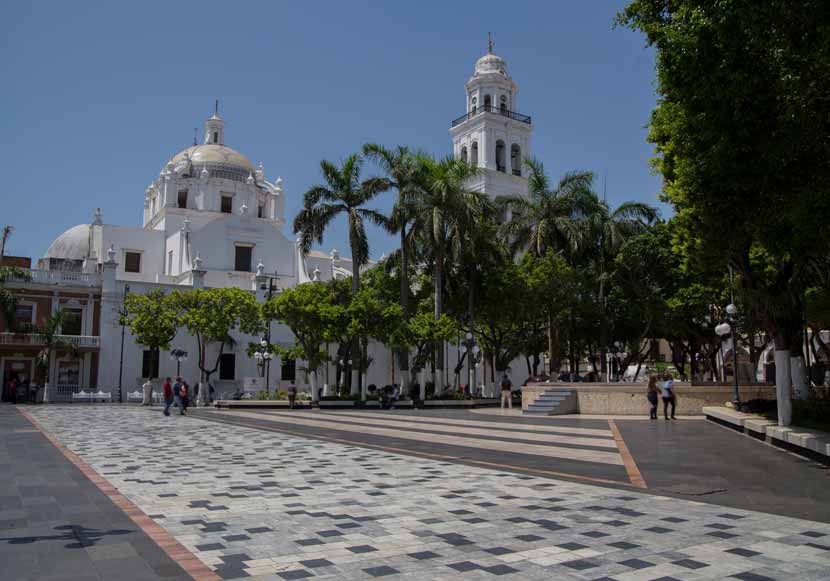 Recorre el zócalo de la ciudad de Veracruz y descubre la gastronomía y cultura de este cálido lugar